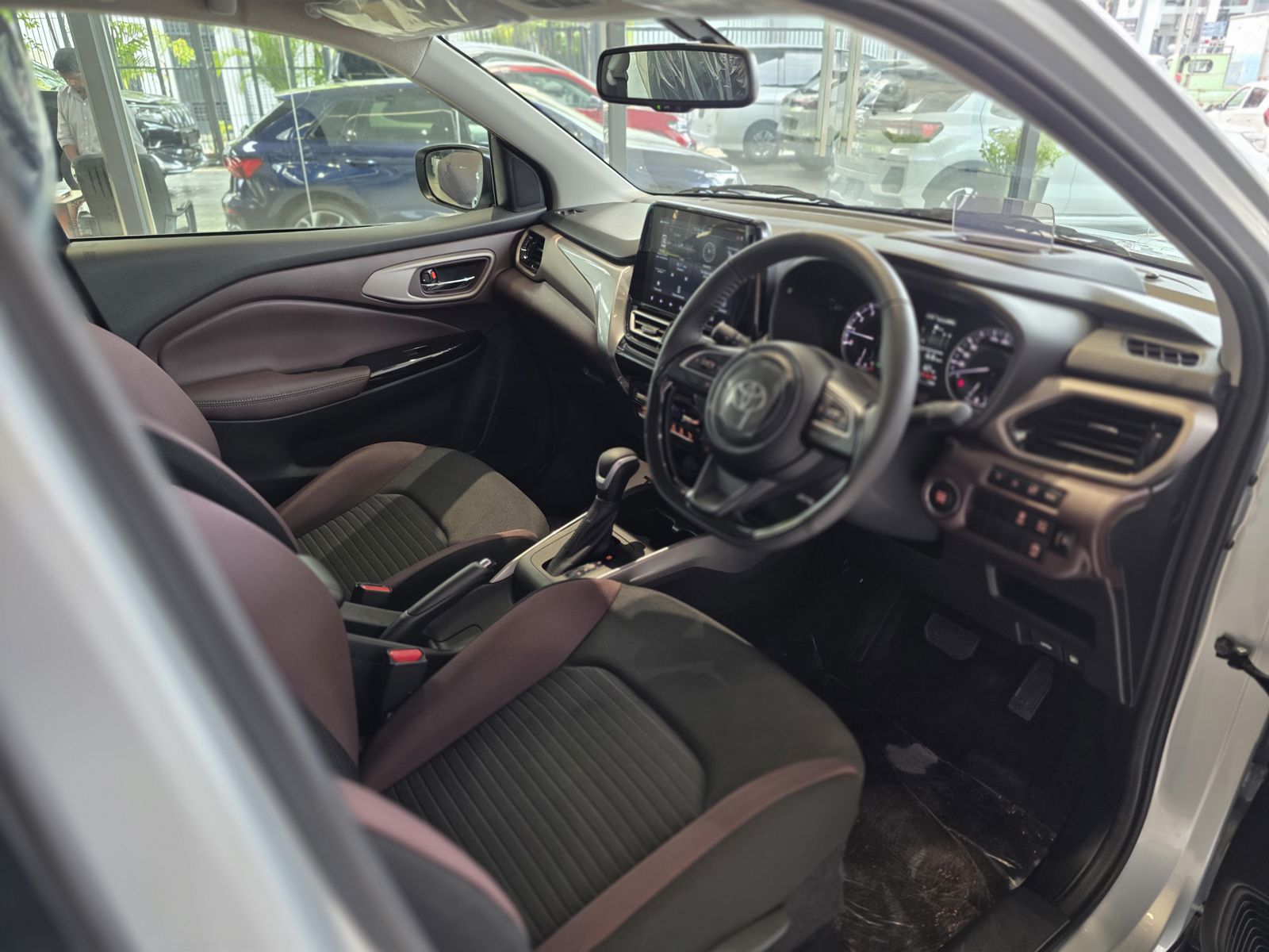 2026 Toyota Urban Cruiser Taisor V — photo 5