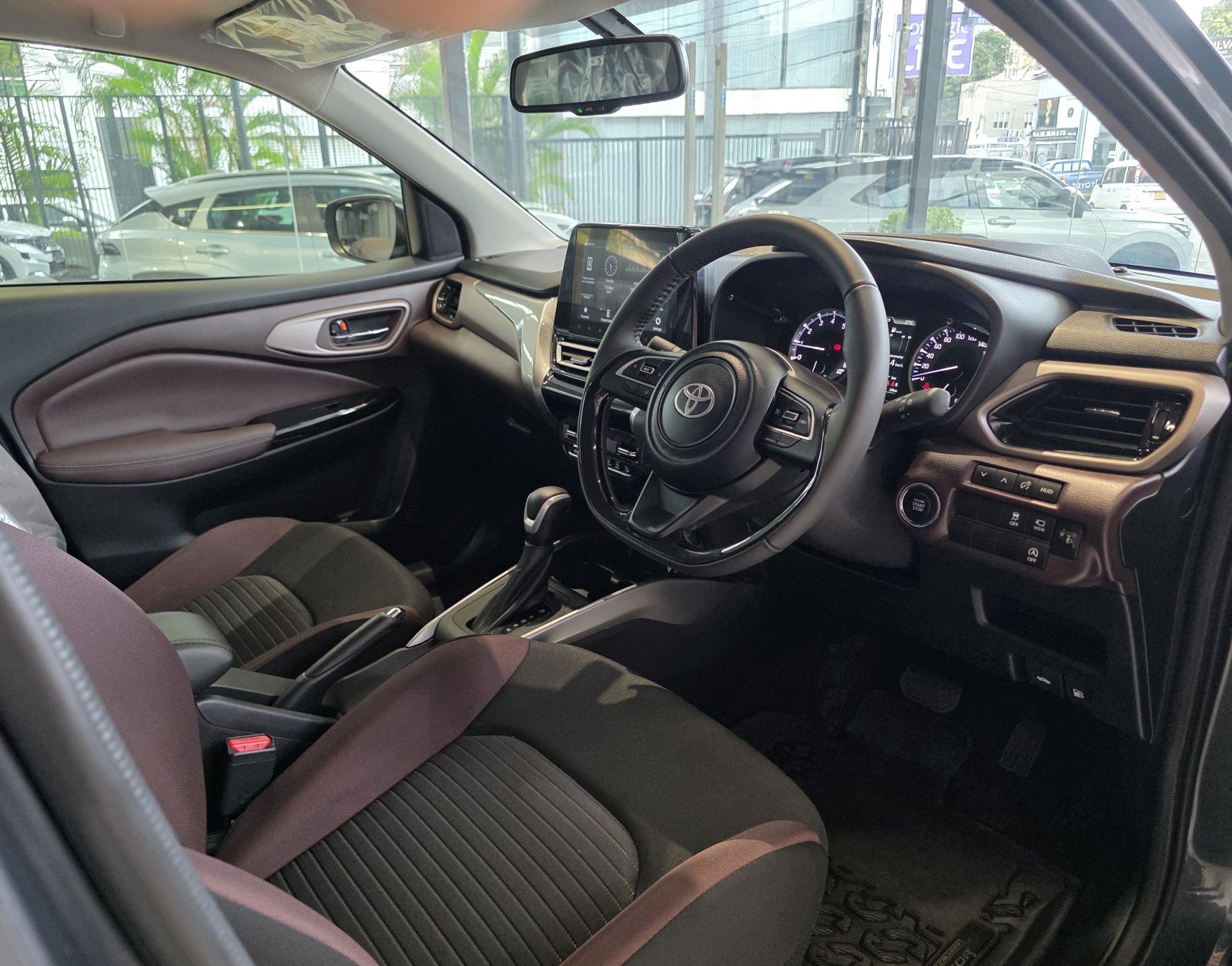 2026 Toyota Urban Cruiser Taisor V — photo 8