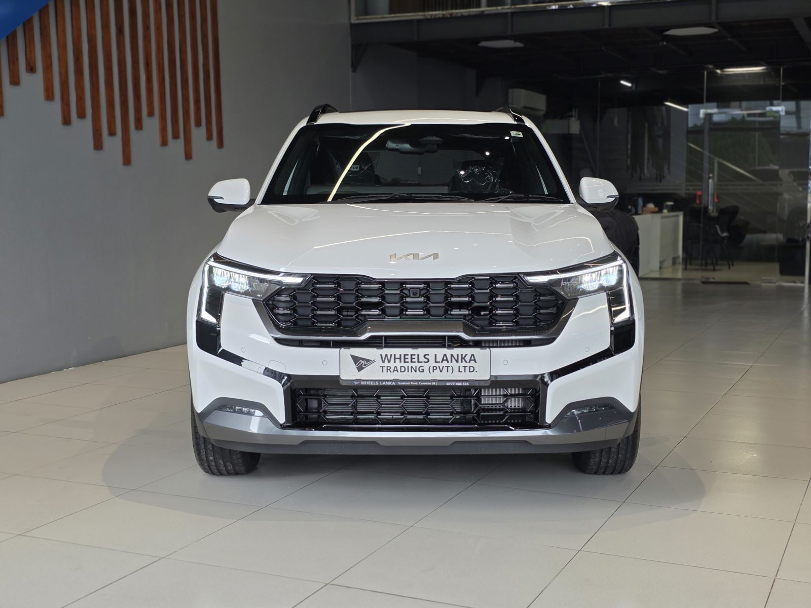 2026 Kia Sonet GTX Plus — photo 2