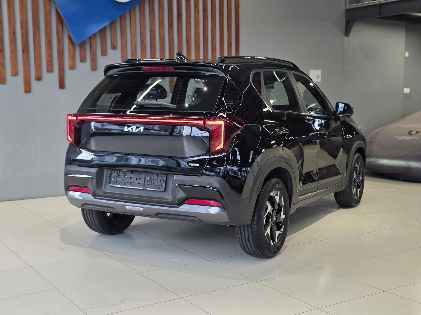 2026 Kia Sonet GTX Plus — photo 8