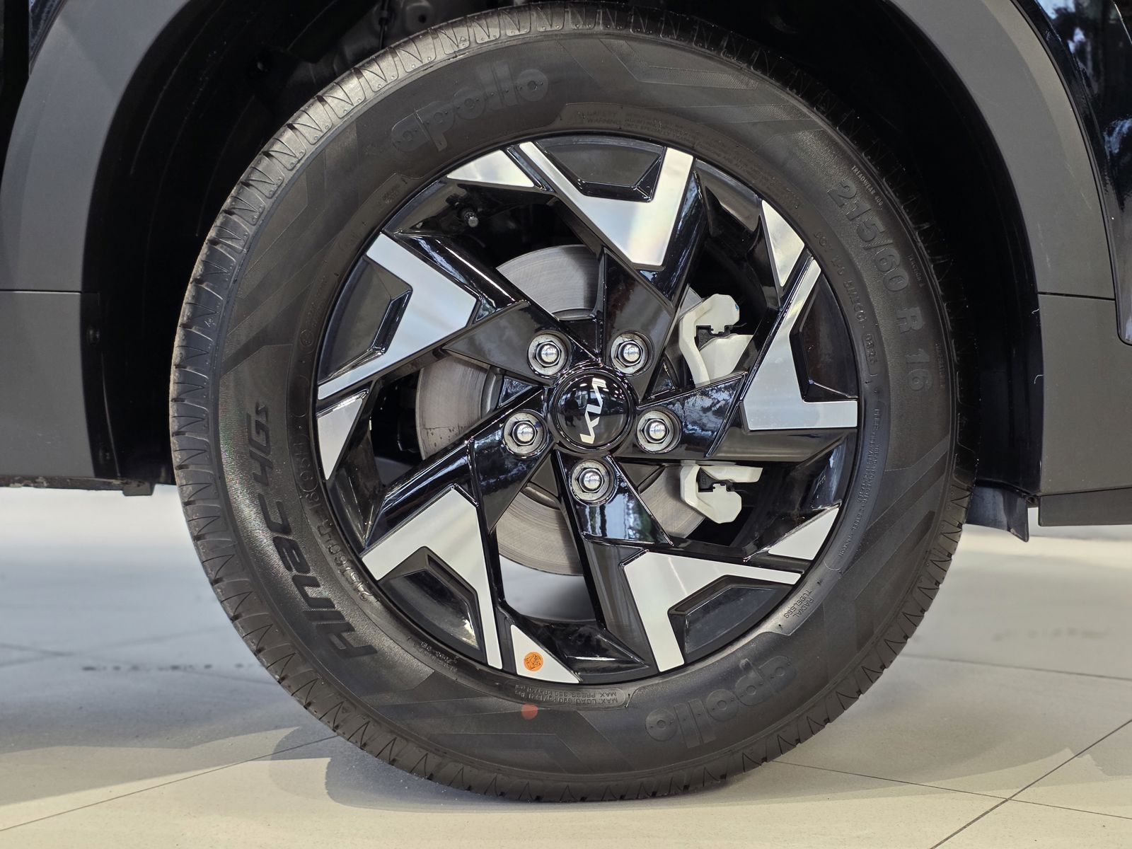 2026 Kia Sonet GTX Plus — photo 9