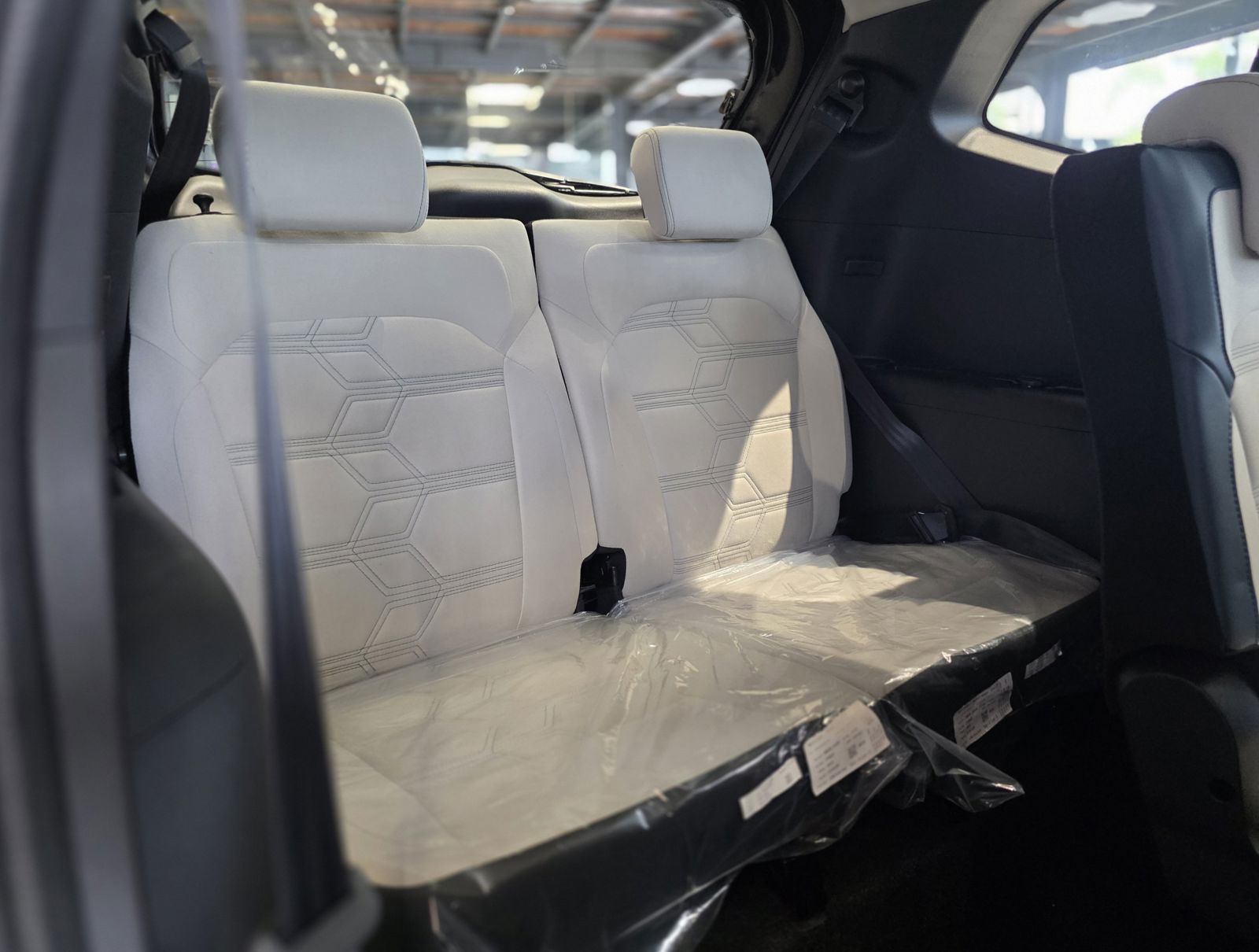 2026 Nissan Gravite Tekna Plus — photo 7