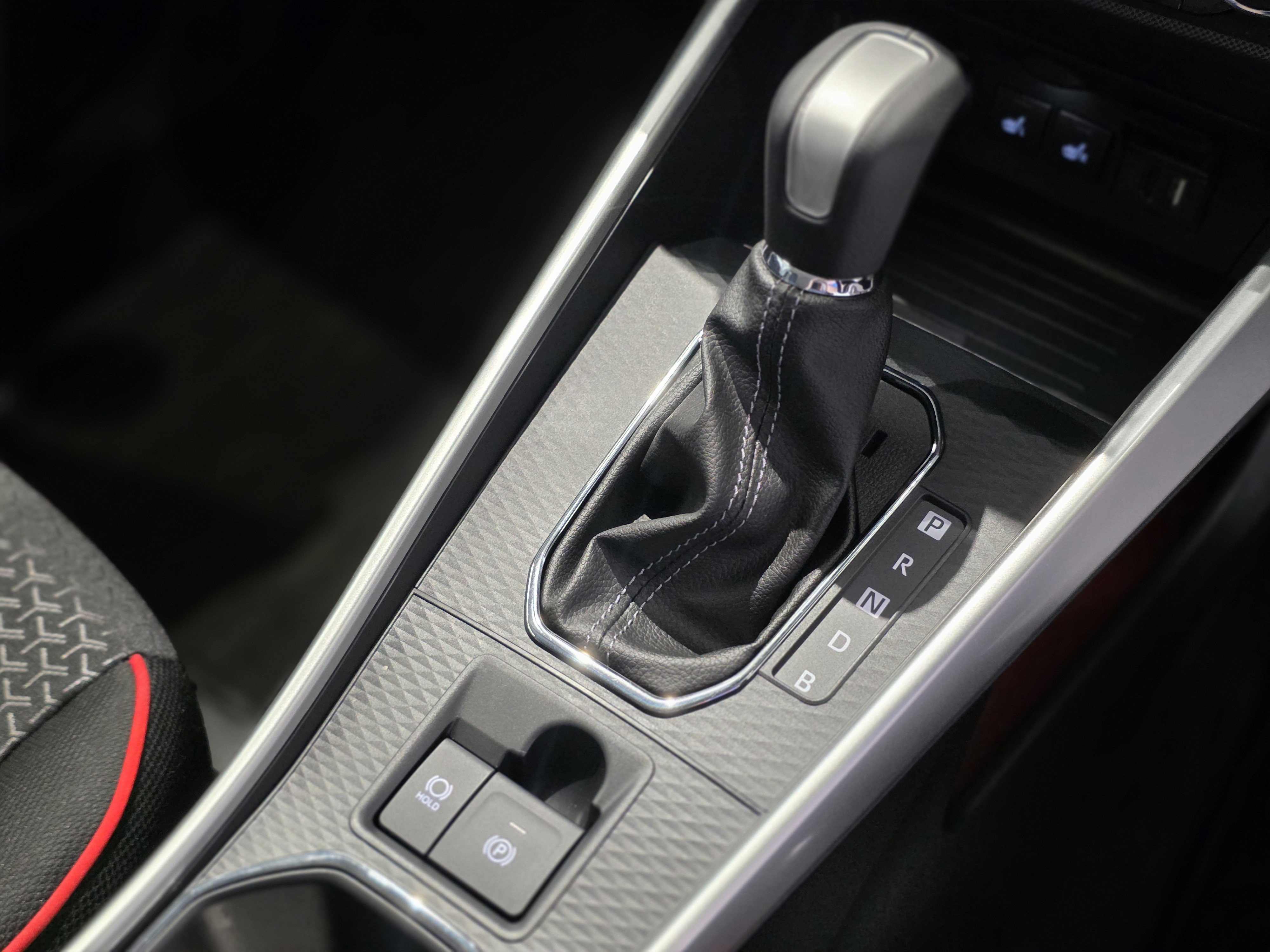 2026 Toyota Raize Z Hybrid — photo 8