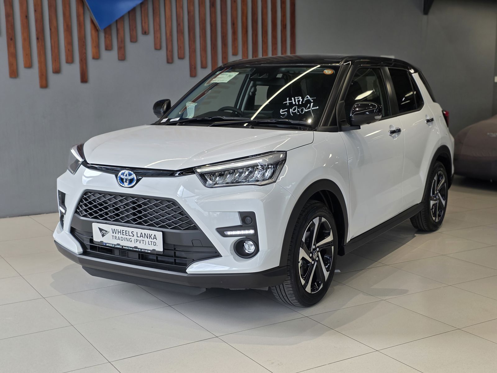 2026 Toyota Raize Z Hybrid — photo 3