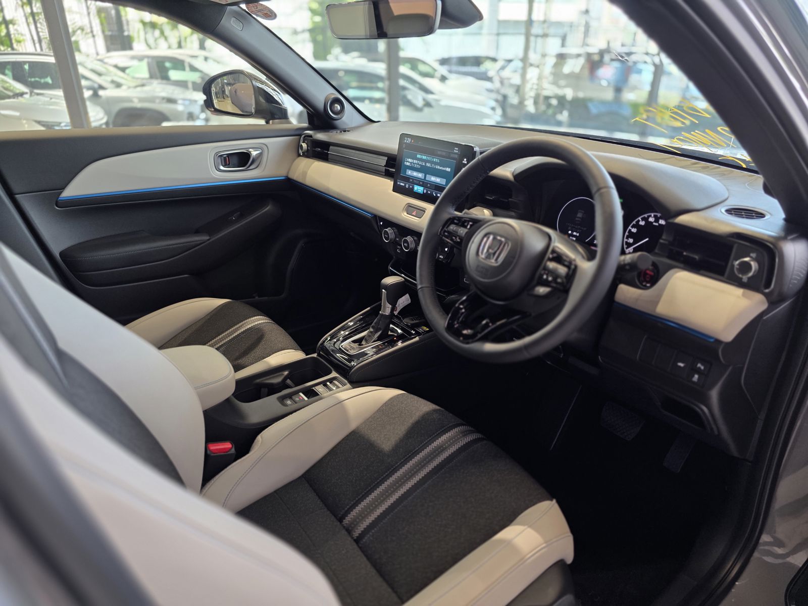 2026 Honda Vezel Z Play — photo 4