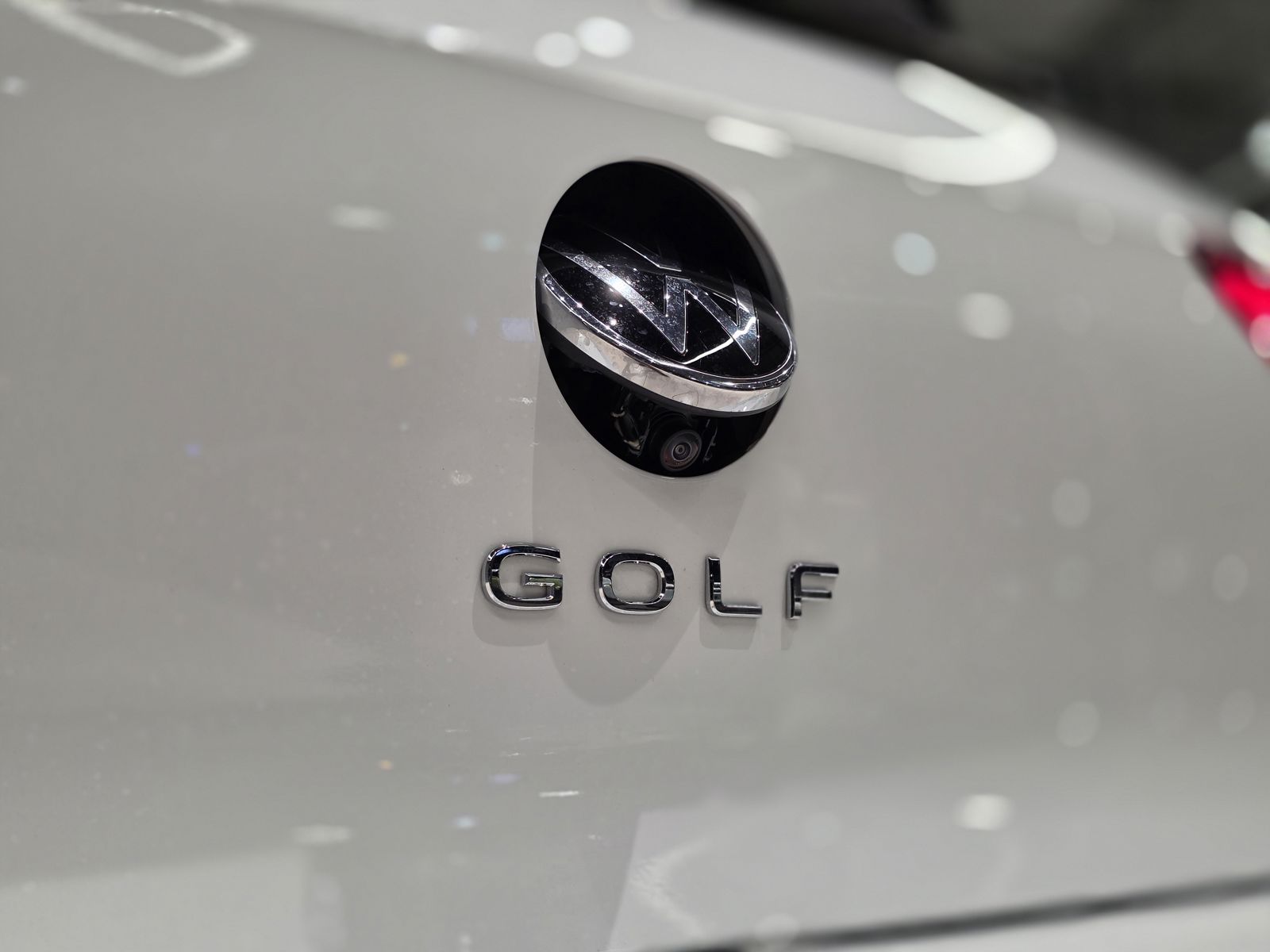 2023 Volkswagen Golf — photo 14