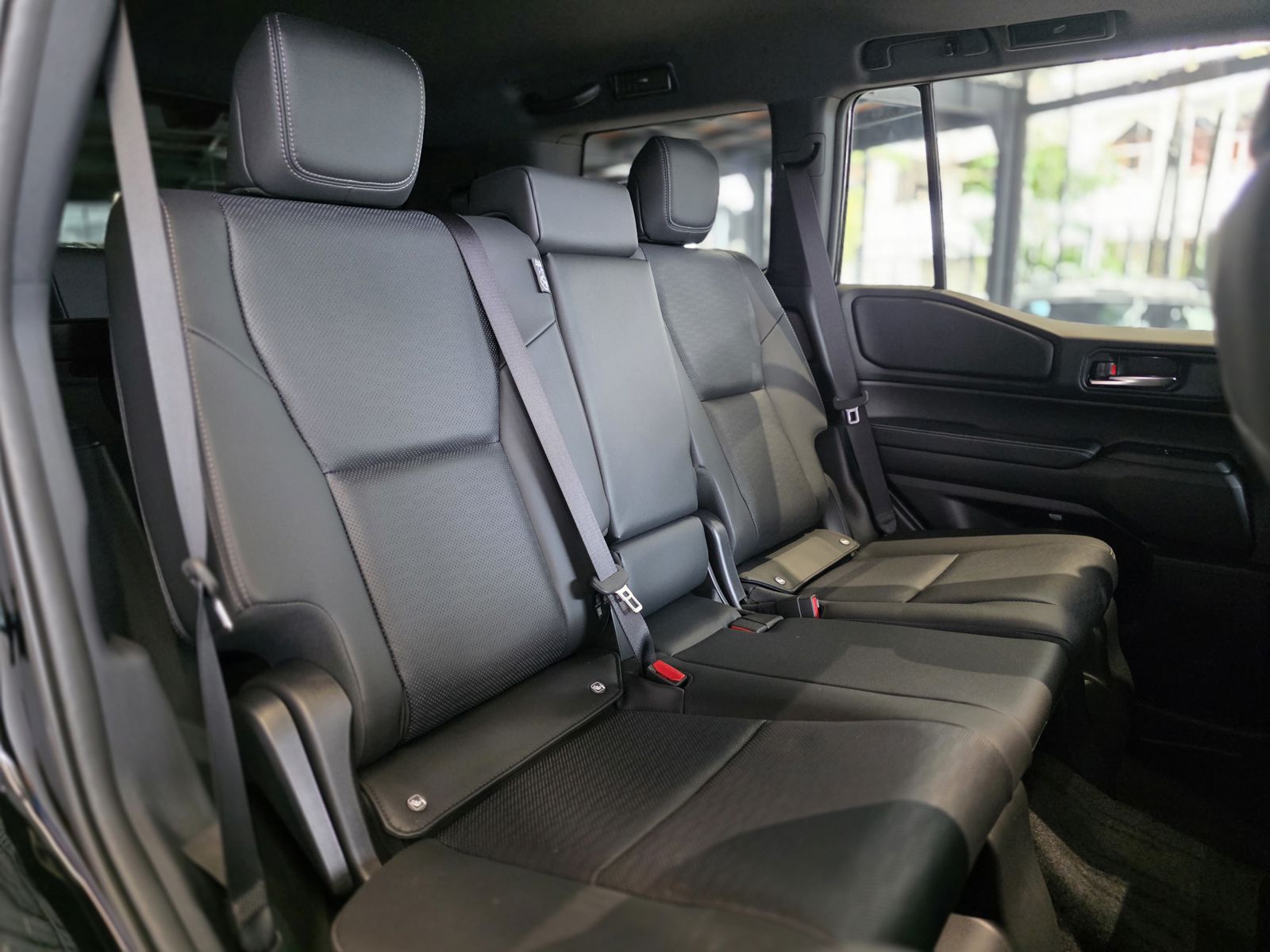2026 Toyota Prado 250 — photo 13